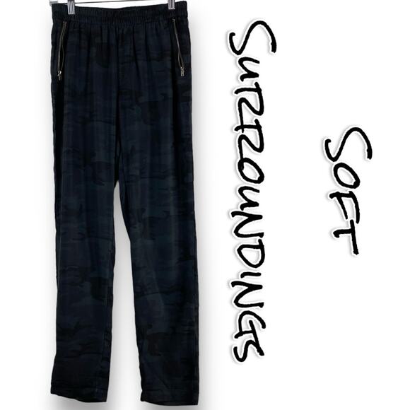Soft Surroundings Rila Weekend Ankle Pants Black Camo Womens Size XS - Picture 1 of 11